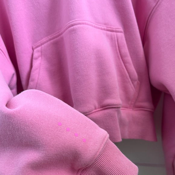 Acta Pink Cropped Hoodie - Picture 3 of 3